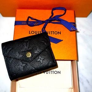 100% LIKE BRAND NEW AUTHENTIC LOUIS VUITTON ZOE WALLET EMPREINTE LEATHER NIOR**